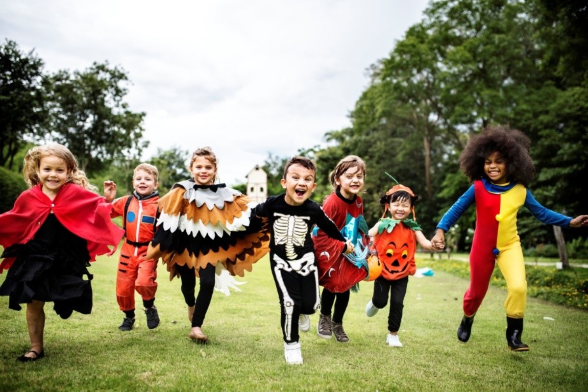 Groupd of children in halloween costumes